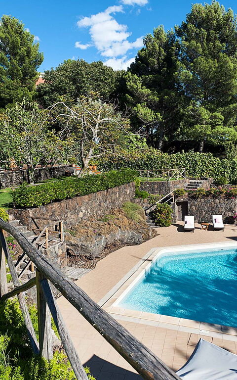 Villa Montefiore: Have, pool, Udendørs, Udvendige