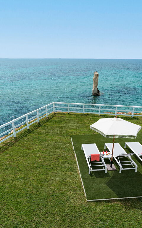 Villa Hermes: Have, Udendørs, Udvendige