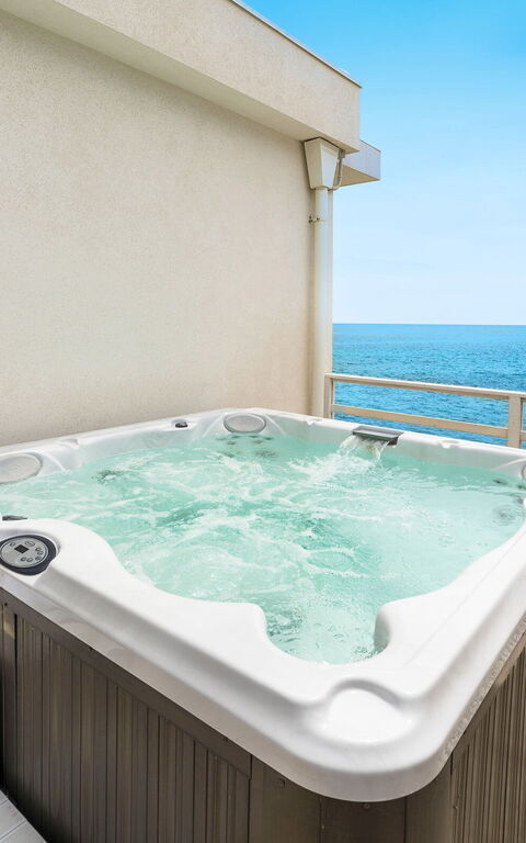 Villa Hermes: Sommer, Udendørs, Velfærd, Visninger