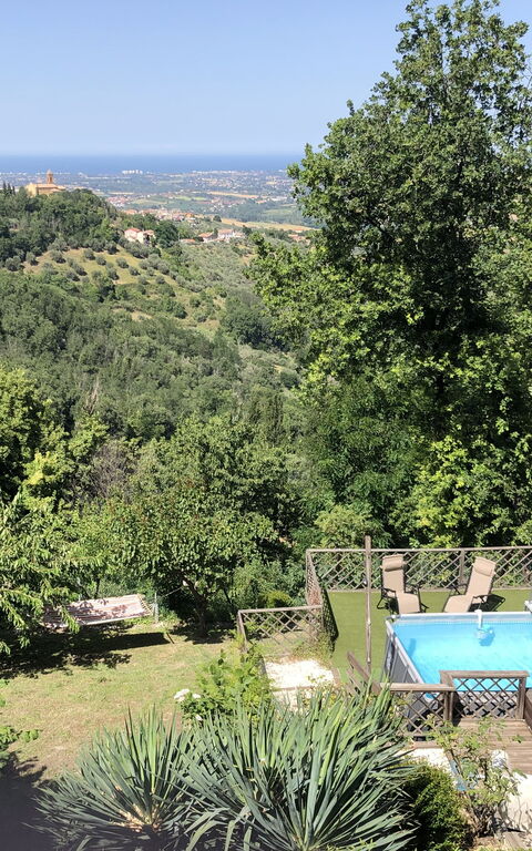 La Nocciola: Have, pool