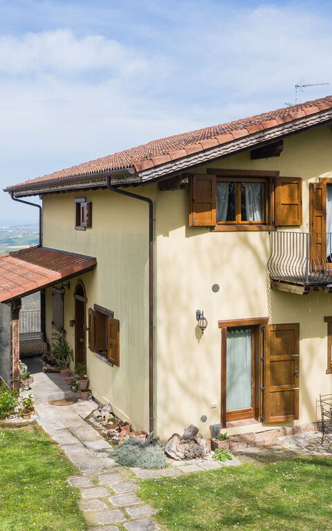 La Nocciola: Have, Udendørs, Udvendige