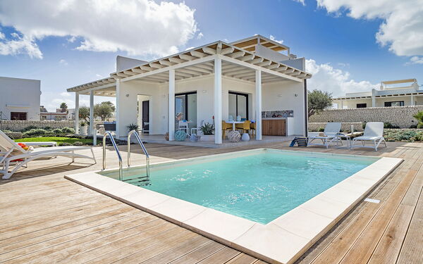 Villa San Lorenzo Timo: pool, Udendørs, Udvendige