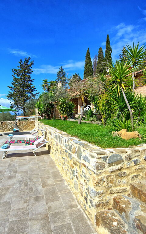 Santo Stefano: pool, Udendørs