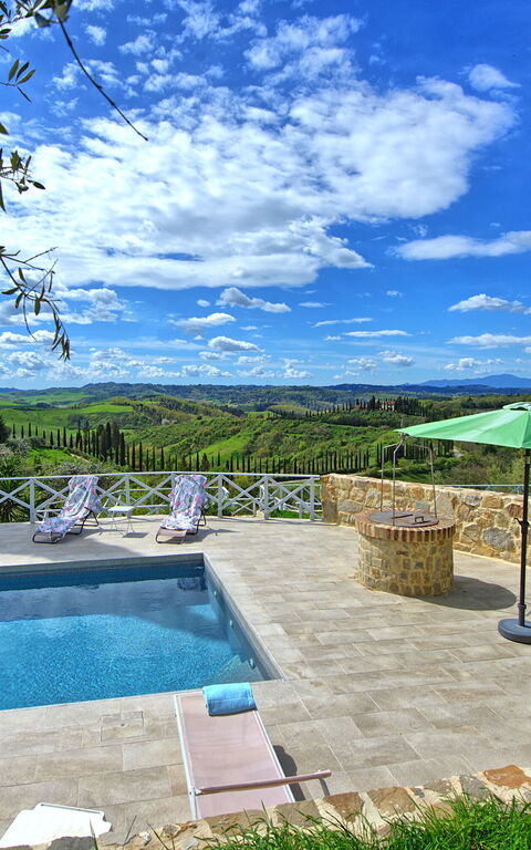 Santo Stefano: Have, pool, Udendørs