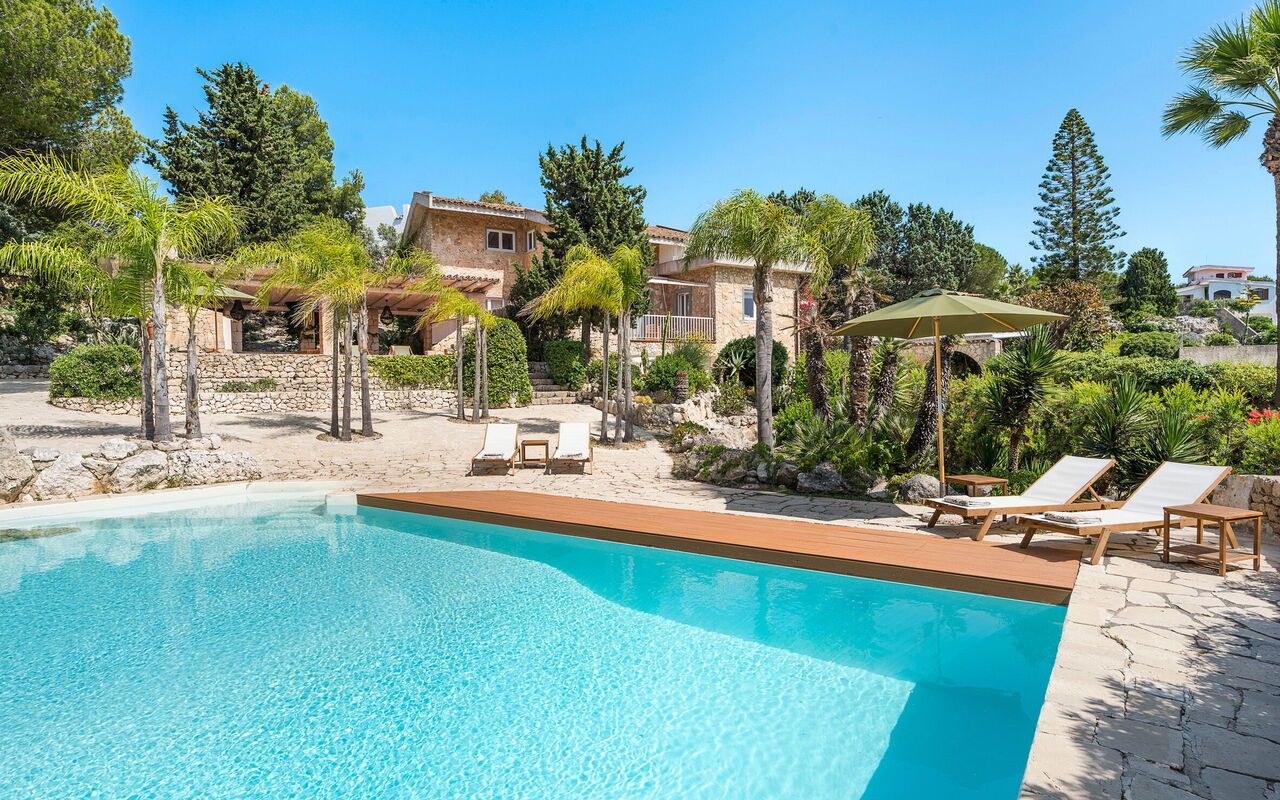 Villa Madda: pool, Udendørs