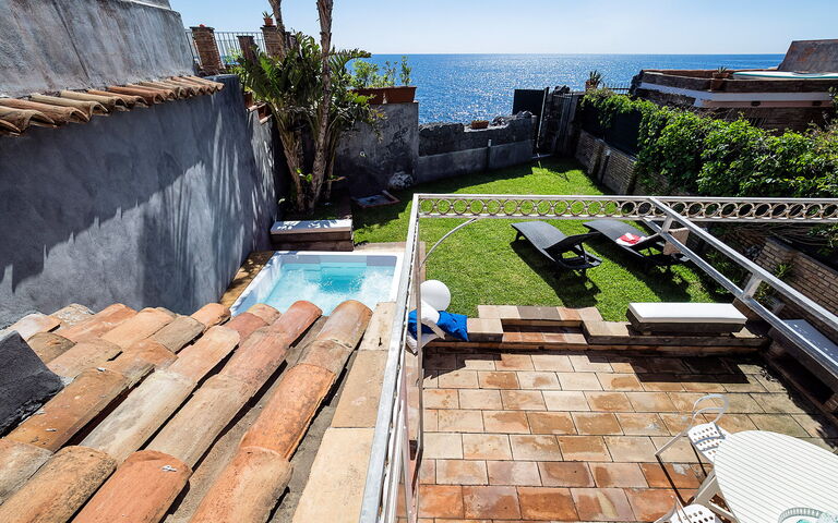 Casa Tecla: Have, pool