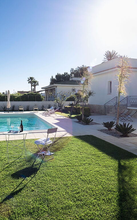 Villa Rita: Have, pool, Udendørs, Udvendige