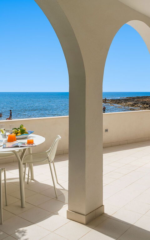 Brezza Marina: Udendørs, Udvendige