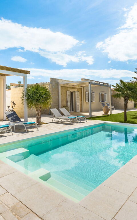 Villa Azulea: Have, pool, Udendørs, Udvendige