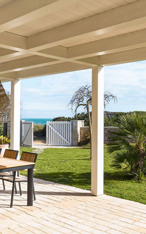 Villa Azulea: Altan / terrasse / gårdhave, Have