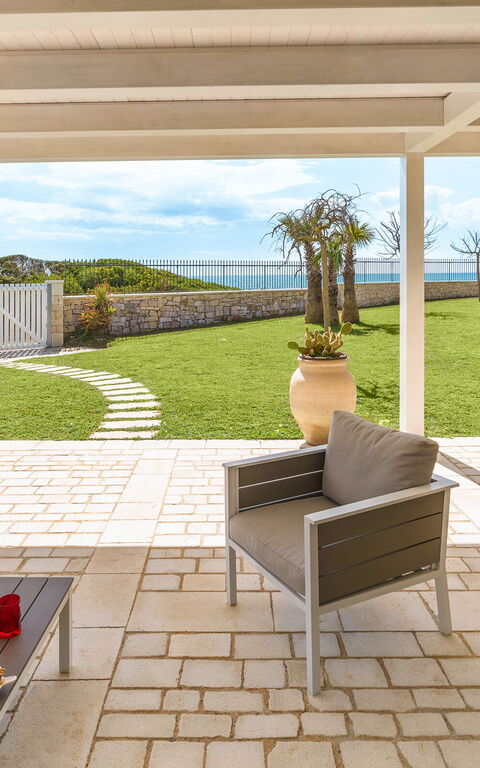 Villa Azulea: Altan / terrasse / gårdhave, Have