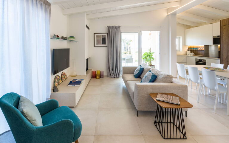Villa Azulea: Køkken, Stue