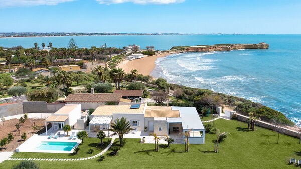 Villa Azulea: Have, pool, Udendørs, Udvendige