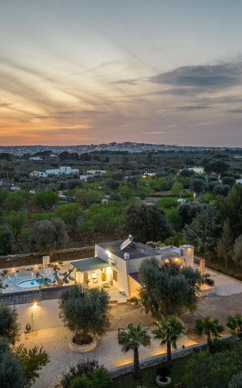 Villa Narkive: Udvendige