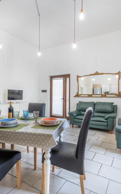 Villa Narkive: Frokostlokale, Køkken, Stue