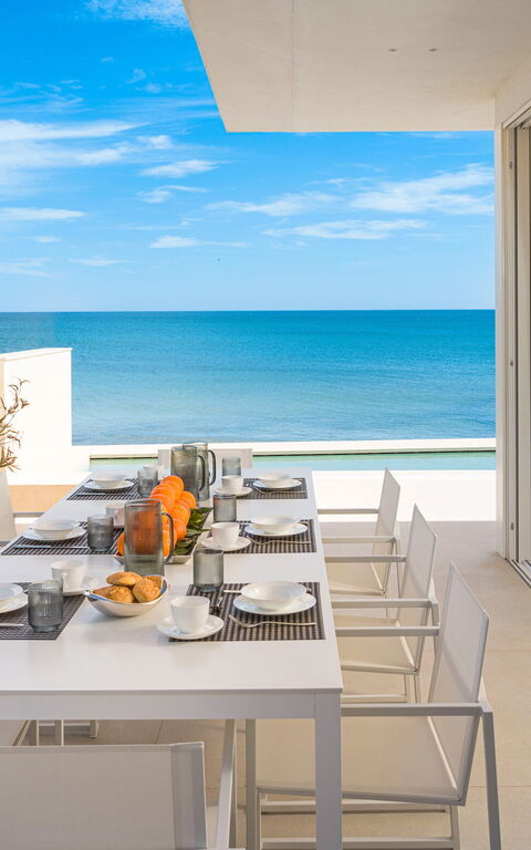 Bedda Matri: Altan / terrasse / gårdhave, Mad, pool, Udendørs, Udvendige, Visninger