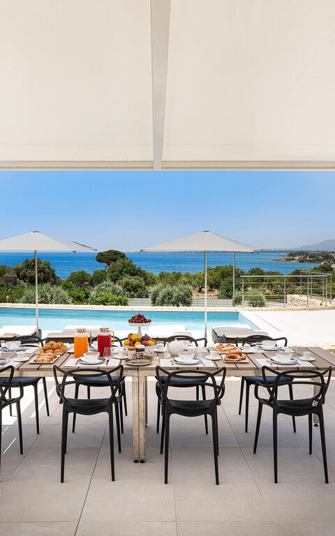 Villa Anna Plemmirio: Altan / terrasse / gårdhave, pool, Udendørs, Udvendige