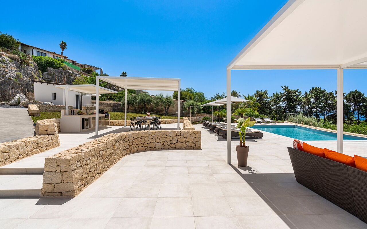 Villa Anna Plemmirio: pool, Udendørs, Udvendige