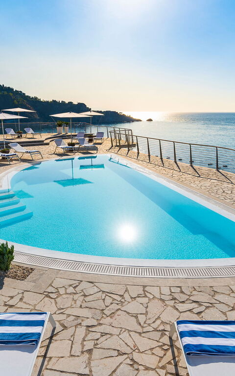 Baya Bella: pool, Udendørs, Udvendige, Visninger