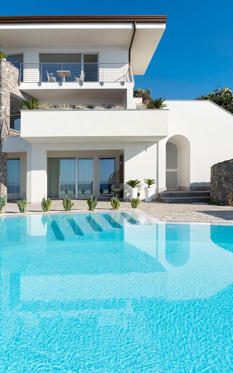 Baya Bella: pool, Udendørs, Udvendige