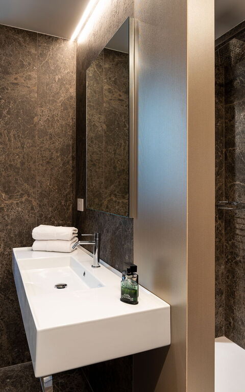 Baya Bella: Badeværelse