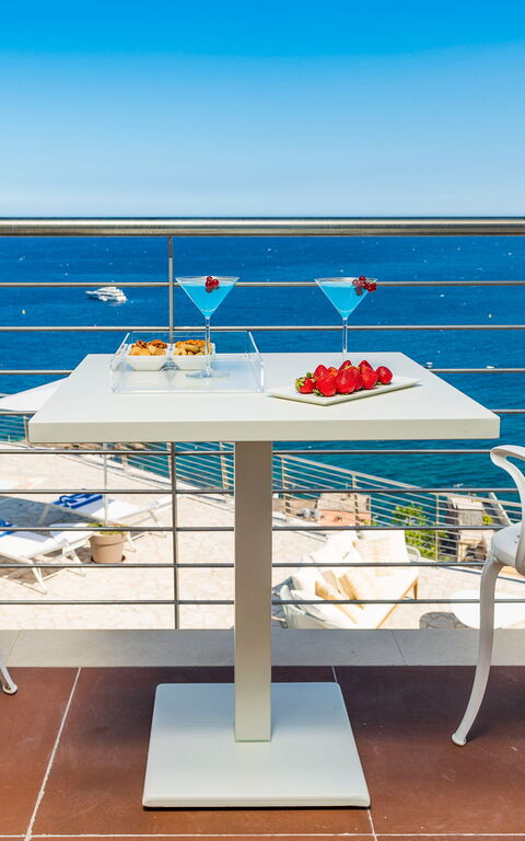 Baya Bella: Altan / terrasse / gårdhave, Udendørs, Udvendige, Visninger