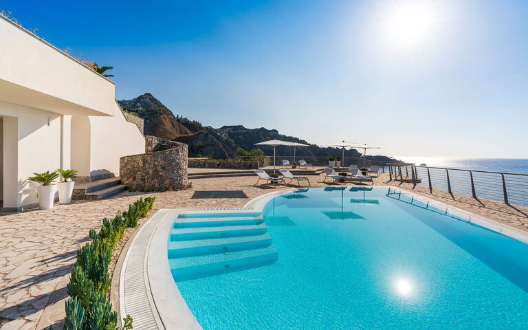 Baya Bella: pool, Udendørs, Udvendige, Visninger