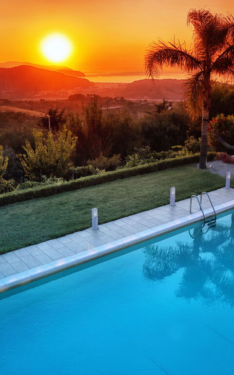 Villa Malu: Have, pool, Udendørs, Udvendige