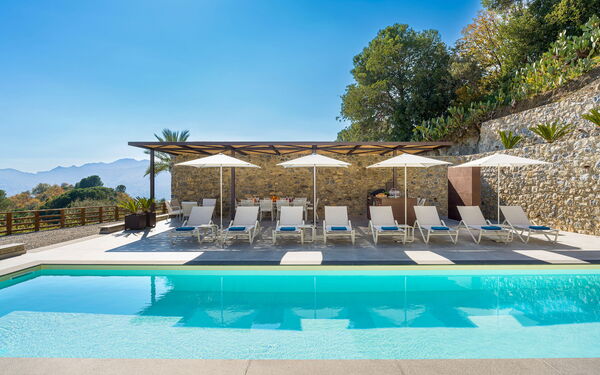 Zagara Bianca: pool, Udendørs, Udvendige