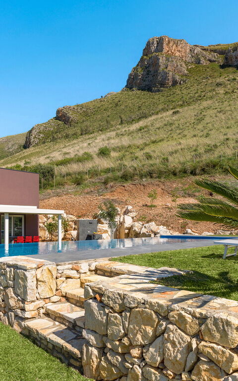 Villa Dolce: Have, pool, Udendørs, Udvendige