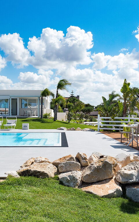 Diantha: Have, pool, Udendørs, Udvendige