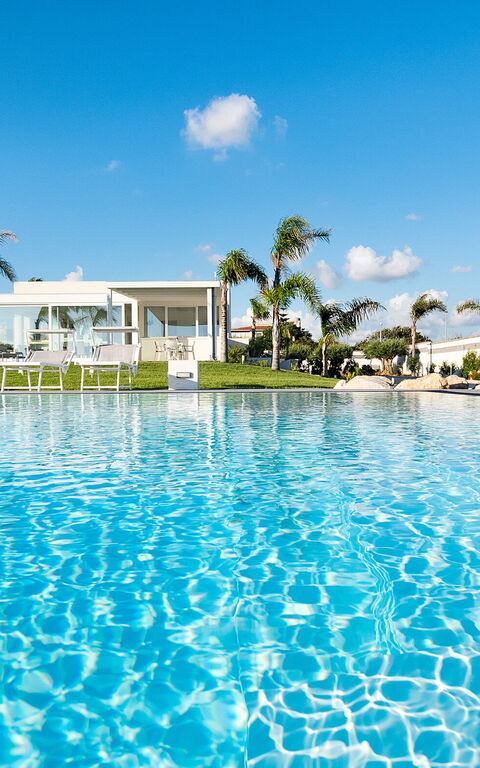 Diantha: pool, Udendørs, Udvendige