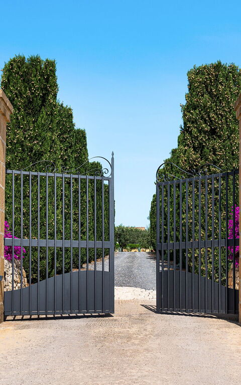 Pigna Blue: Hovedindgang