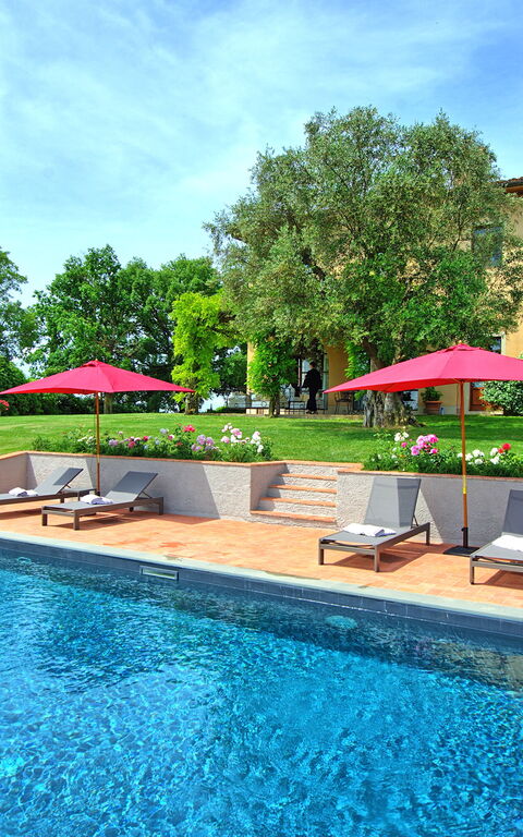 Villa Marliana: Have, pool, Udendørs, Udvendige, Visninger