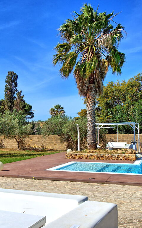 Villa Maraus: Have, Udendørs, Udvendige