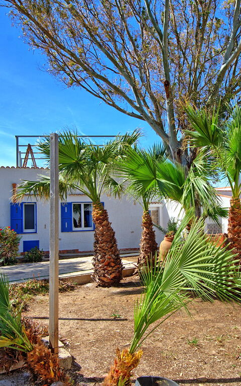 Villa Maraus: Udendørs, Udvendige