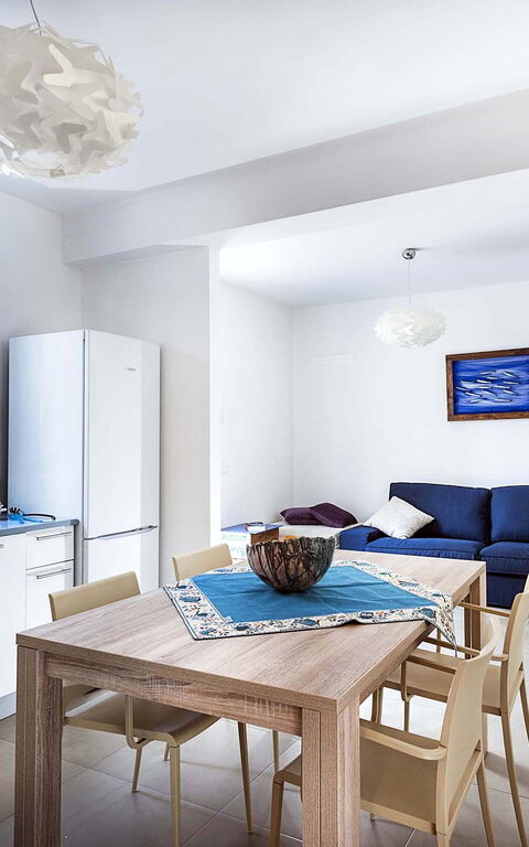 Lisca Bianca: Køkken, Stue