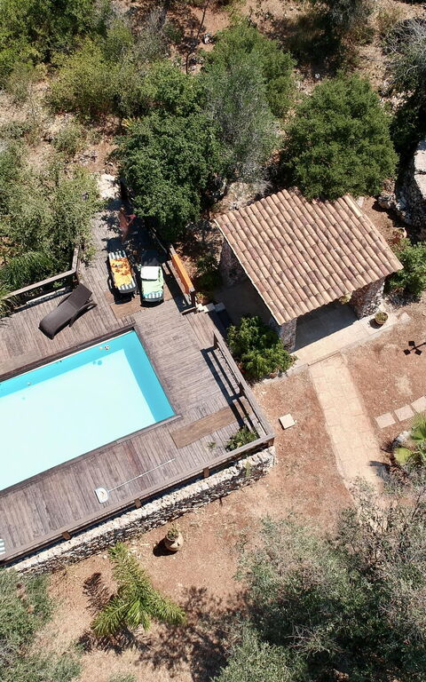 Villa Astrea: Udendørs, Udvendige