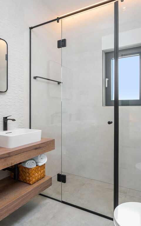 Villa Sea Breeze: Badeværelse