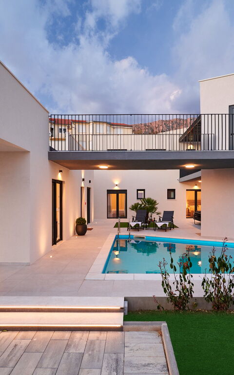 Villa Stella: Altan / terrasse / gårdhave, pool