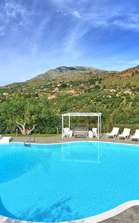 Villa Demetra: pool, Udendørs, Udvendige