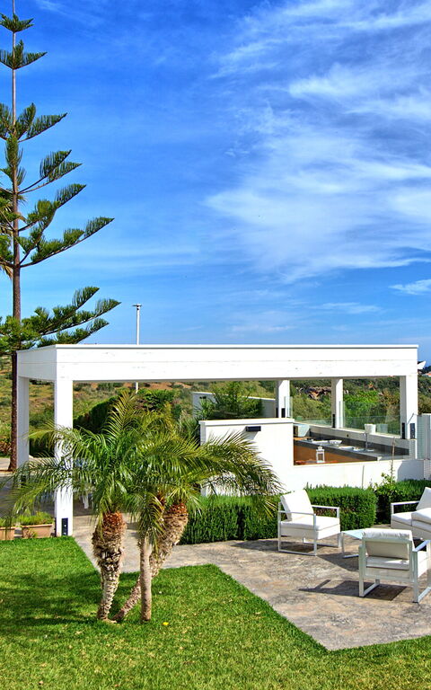 Villa Demetra: Altan / terrasse / gårdhave, Have, Udendørs, Udvendige