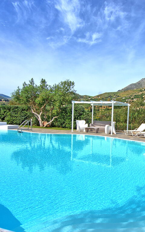 Villa Demetra: pool, Udendørs, Udvendige