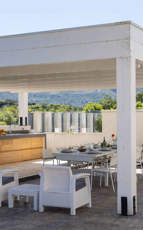 Villa Demetra: Altan / terrasse / gårdhave, Udendørs, Udvendige