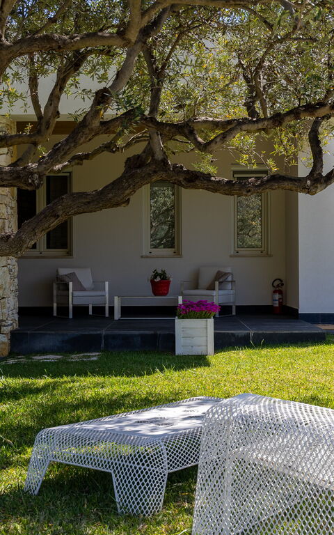 Villa Demetra: Have, Udendørs, Udvendige