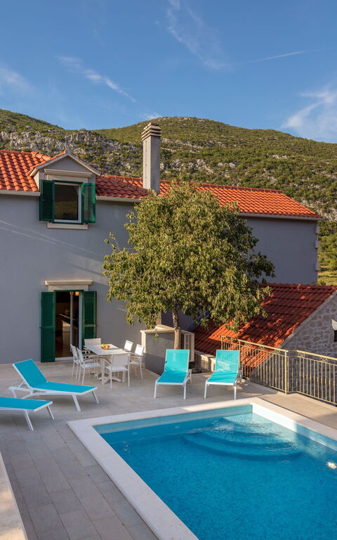 Villa Roglic: Altan / terrasse / gårdhave, pool, Udendørs, Udvendige