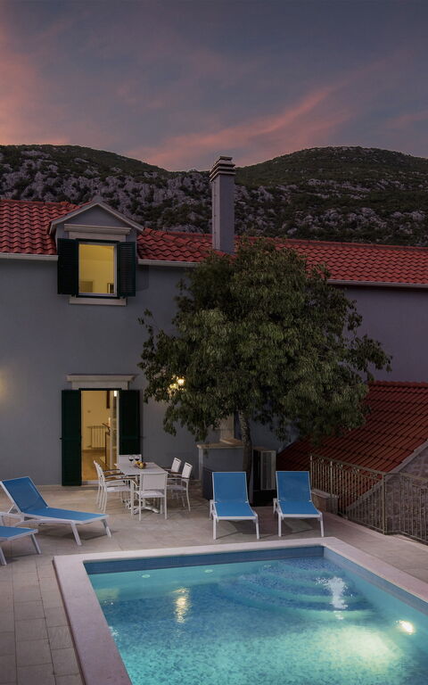 Villa Roglic: Udendørs, Visninger