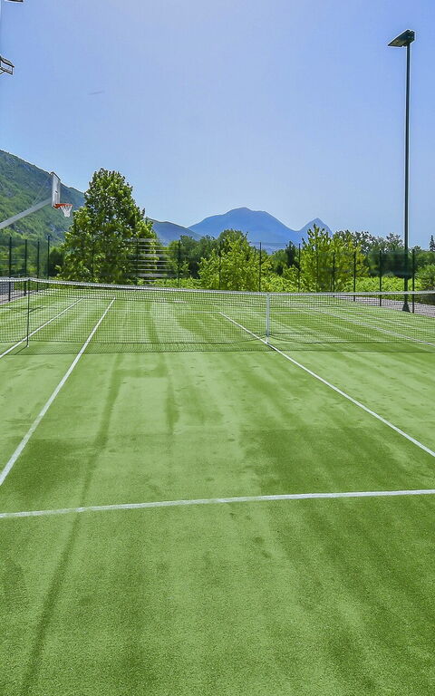 Villa Jure: Aktiviteter