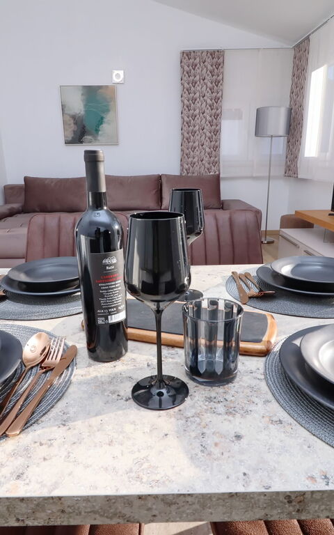 Villa Emerald: Frokostlokale, Stue