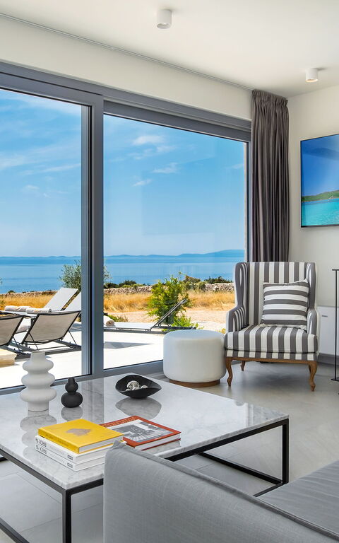 Villa Steropa: Altan / terrasse / gårdhave, Stue